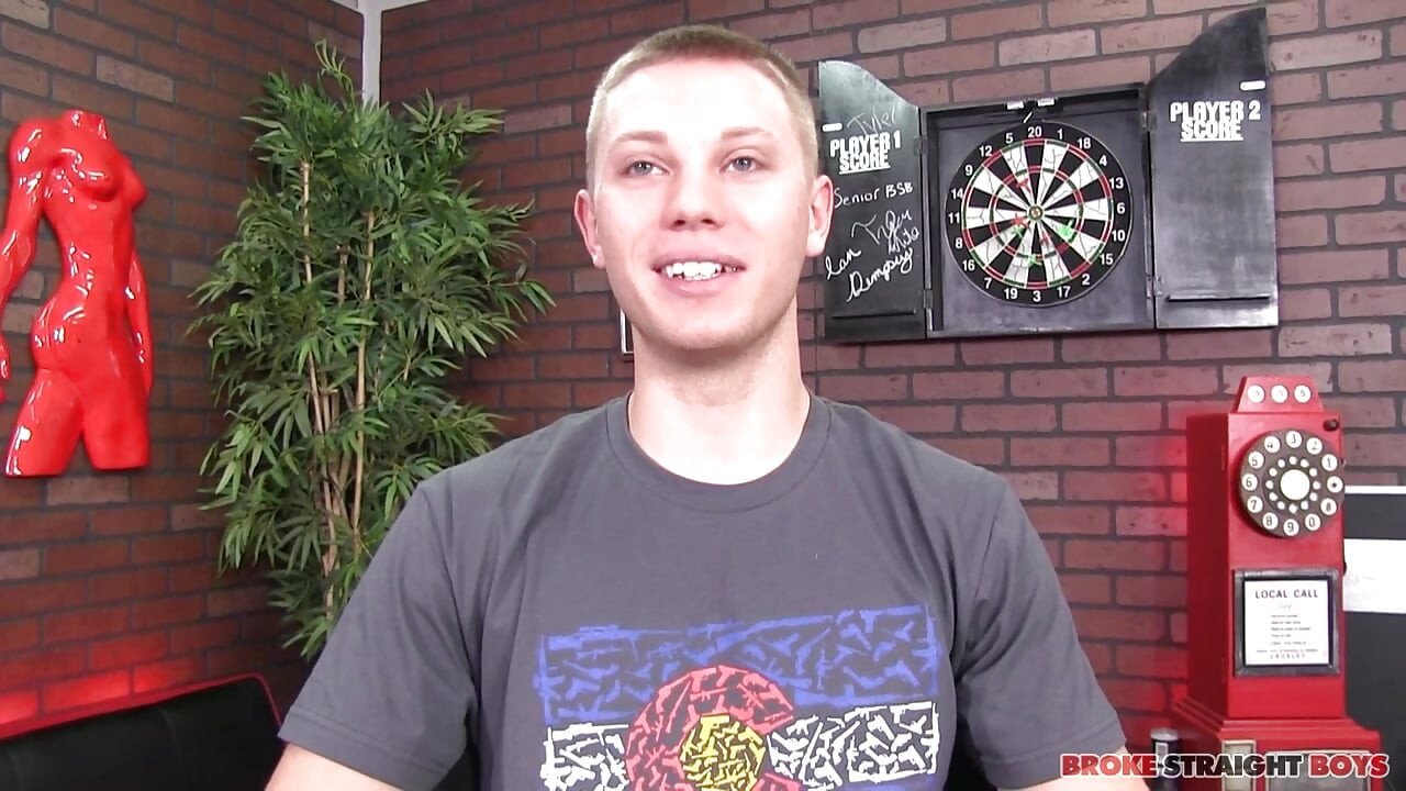Zak Parker Loses His Ass Cherry Online