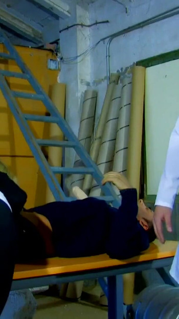 Must-share moment from "Mulher Estrela do porno em Espanha fode com 2 homens"