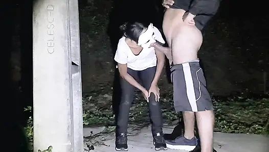 Анальная секс-работница дает задницу за $20