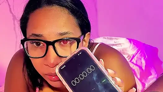 10 Minutes to Make You Cum: a Stepmom Challenge