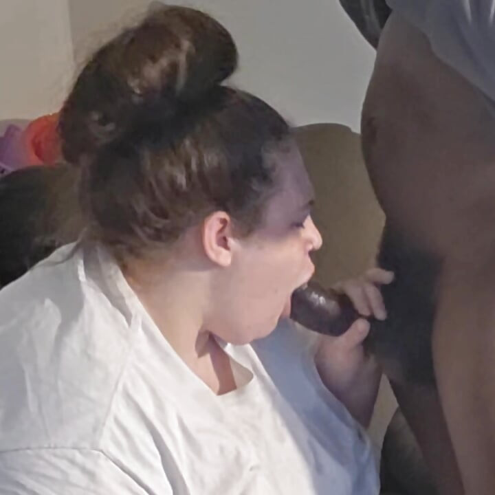 באם בם מציצה מרושלת עם פרצוף