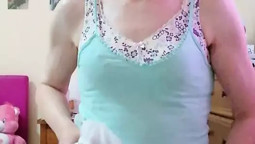 Carmelita ce masturbe sans maquillage