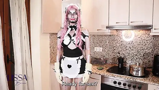 Kadın robota dönüştü, bir Pleasure_cleaning mach