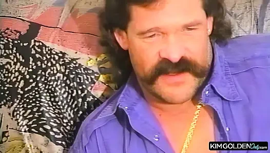 Heisser Gruppensex mit intensiven Beruehrungen