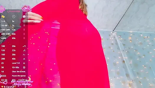 BIG ASS AND BUSTY SANTA CLAUS WANTS TO BE FUCKED HARD!