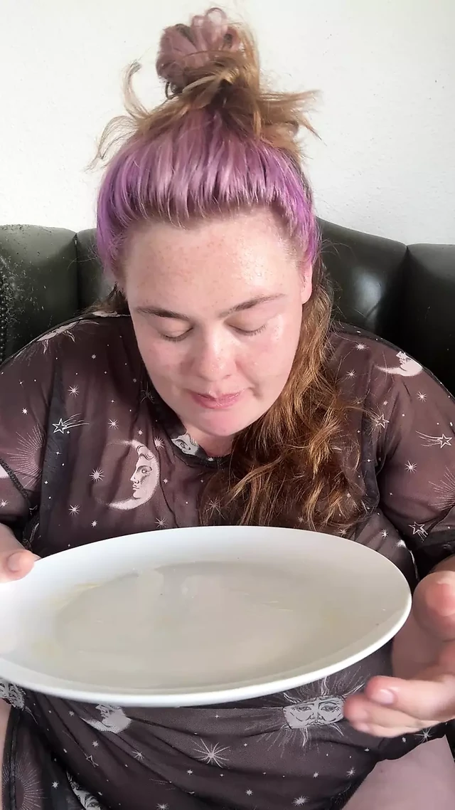 Huge Hungry BBW Stuffing Herself at Breakfast