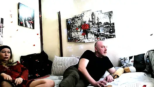 Blowjob, dogging, percakapan pasangan dewasa, kontol di memek close-up dan hanya pirang dewasa yang cantik dengan rambut panjang!