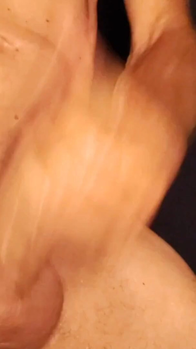 Ovo je bilo tako zgodno za snimanje! Trljala sam kokosovo ulje po celom telu, muda kurac i dupe XXX CUMSHOT, velika tvrda debela neobrezana | Klip 2