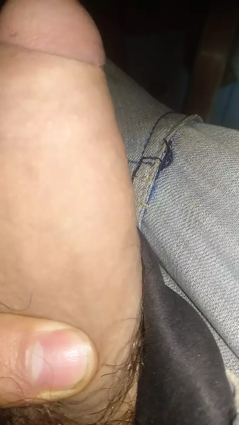 Colombiansk porr ung penis full av mjölk redo för dig
