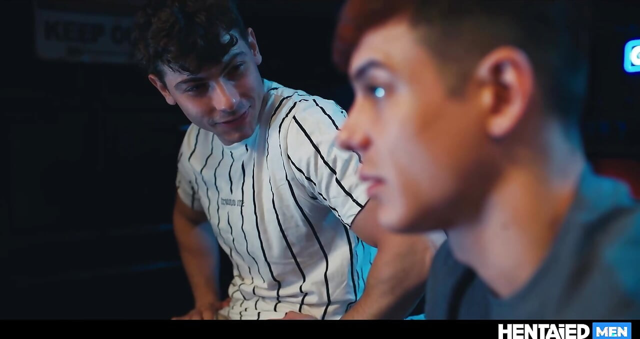 Stop Time Fantasy Sex - Adonis thống trị Frozen Twink