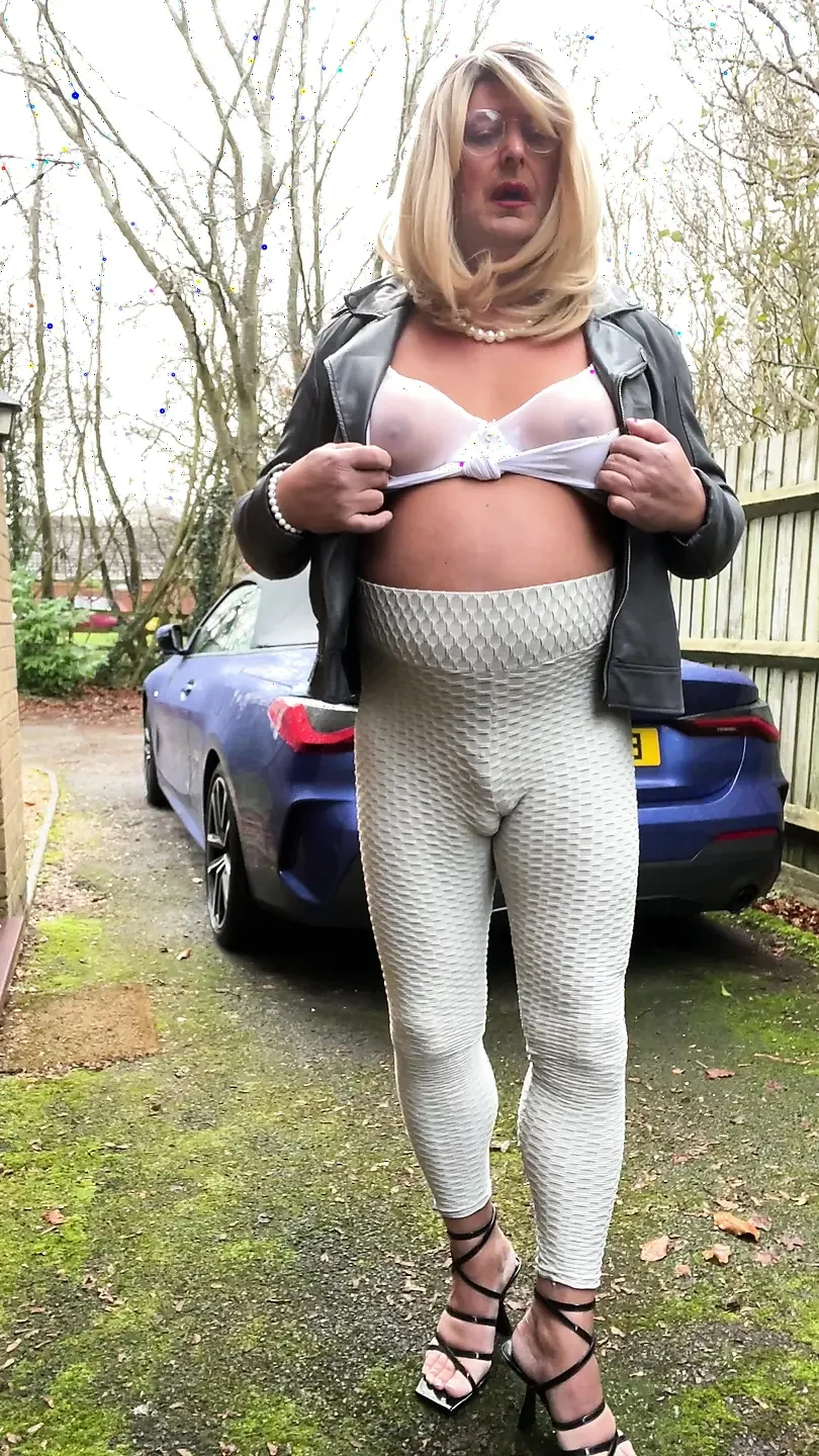 Crossdresser Kellycd2022 Sexy MILF