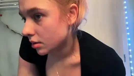 Jucielussie fingering tight anal and pink pussy