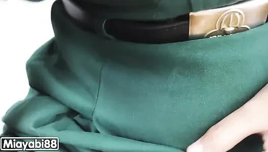 18 yaşındaki üniformalı Taylandlı izci kızın içine boşalıyor, seksi inleyerek yarağa biniyor