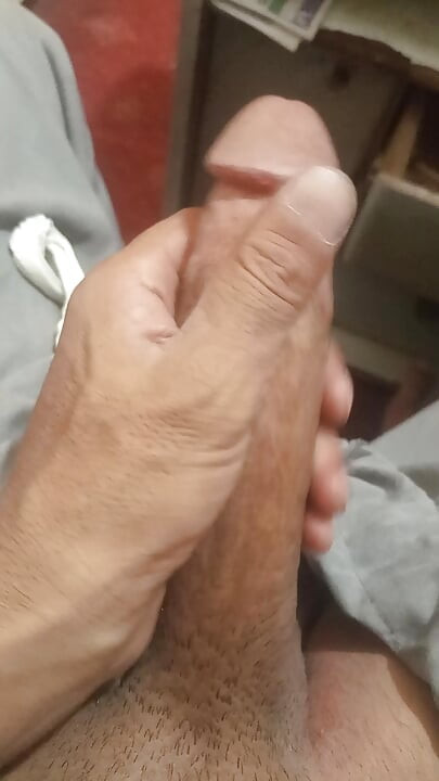 Part 1 Any virgin girl or married woman or virgin old age woman looking for a big dick for a sex relationship can contact me