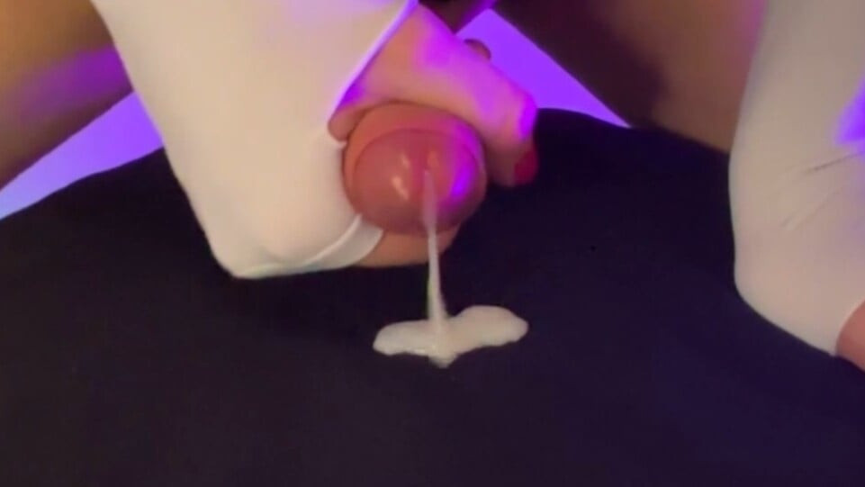 Sweet Trans Girl blows a Huge Cumshot Load