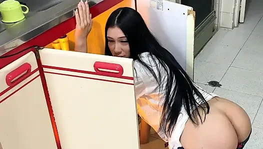 Çok Azgın Bir Latin Kızla Fetiş Eşik Tapınması