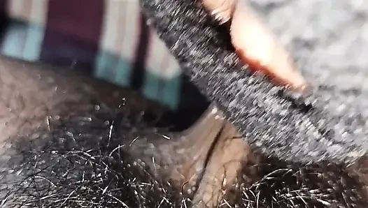 Hintli üvey anne sert sikişiyor