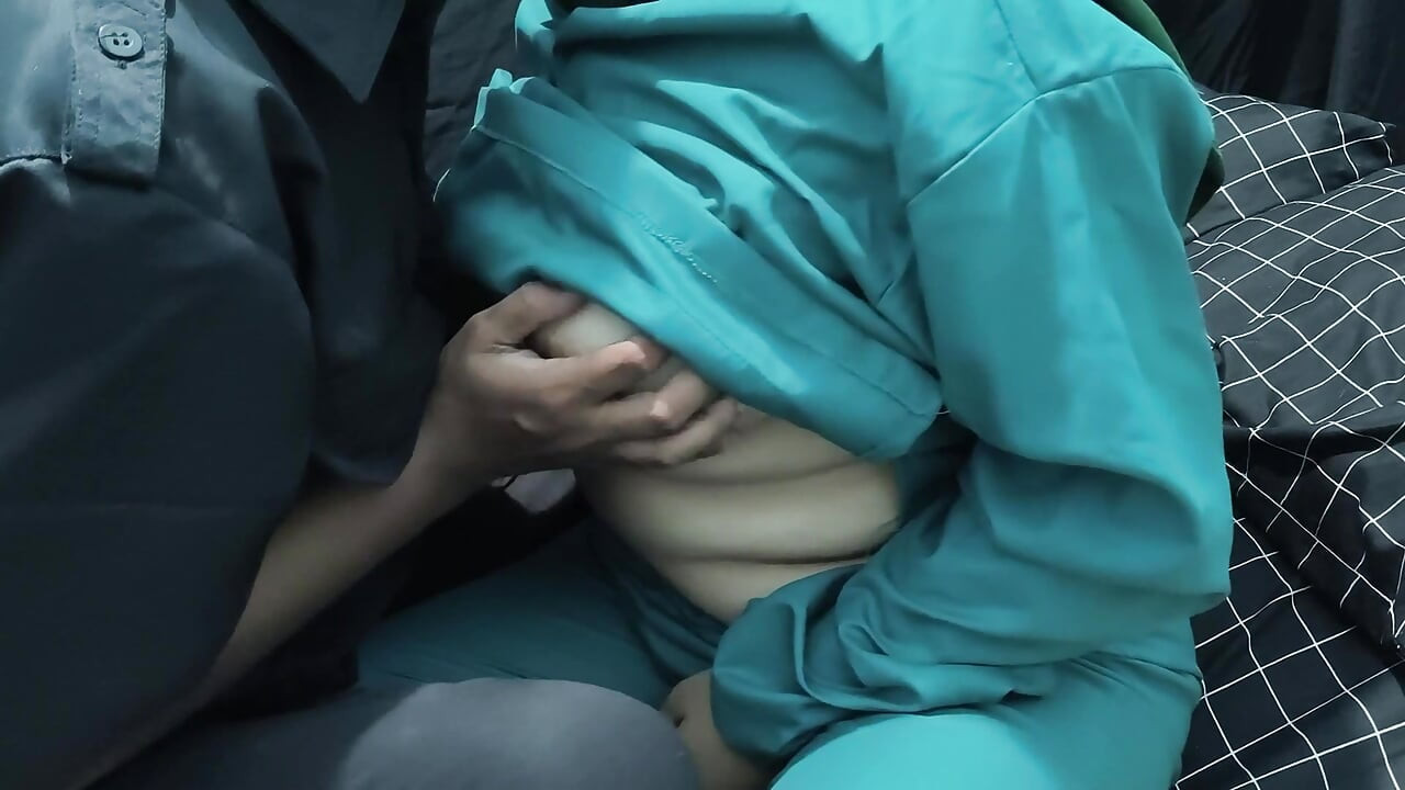 Poor nurse by security complex