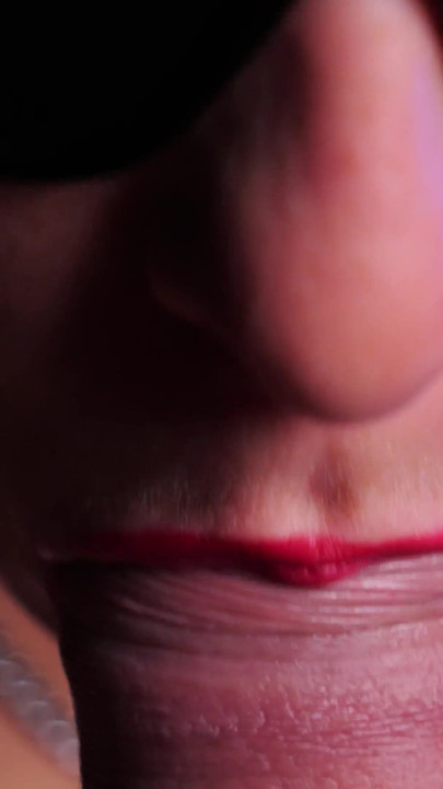 Atemberaubender moment von "HIGH QUALITY. BLOWJOB HAUTNAH, ABSPRITZEN AUF DIE WANGE. XSANYANY"
