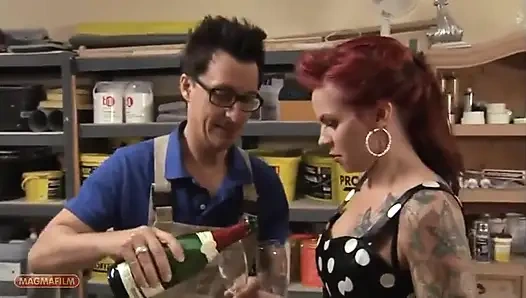 Conny Dachs tüm davalar için doğru adam. Gerçekten hepsi!