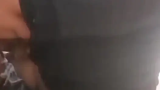 fühlt sich einsam, wenn er zur arbeit weg geht