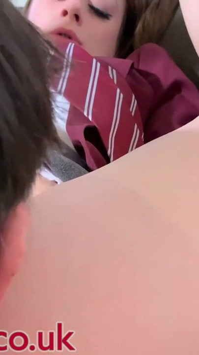 Трах и кримпай школьницы в видео от первого лица | Клип 1