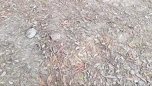 HEIßE INDERIN MIT INDISCHEM DESI 18 + SEXVIDEOS