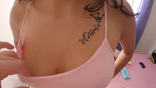 Venezuelalı esmer Kolombiyalı yarak yiyor