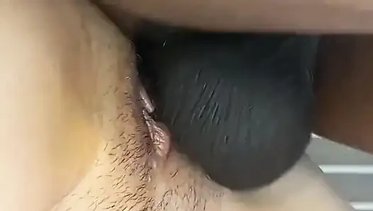 Beyaz evli kadın büyük zenci yarağı sıkı amcığını doldururken pis zevkler çığlık atıyor bölüm 2