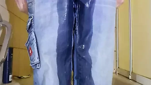pee in jeans