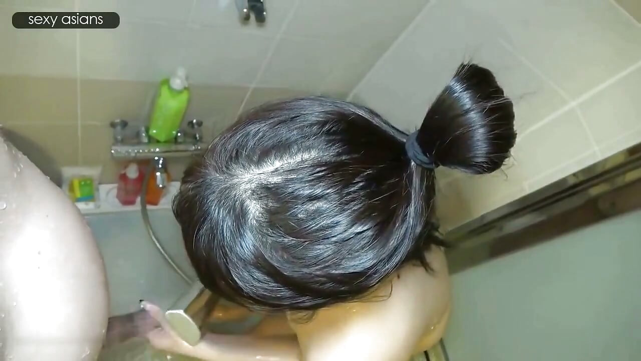 G-cup Curvy Amateur - Titjob, Swallow dan Creampie Tanpa Meminta
