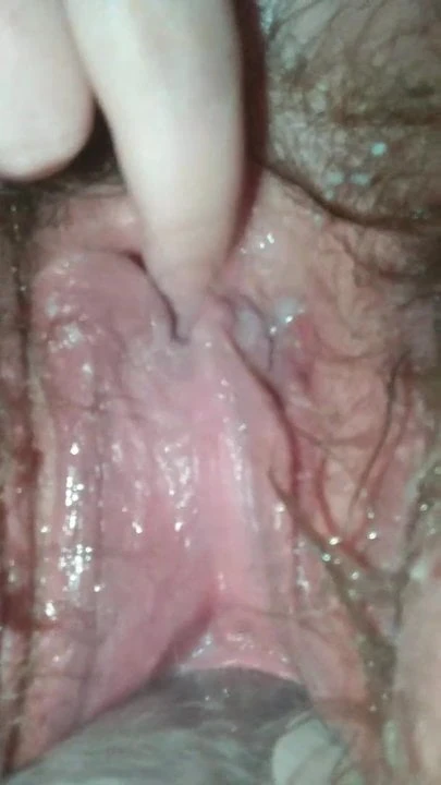 Play with my wet pussy