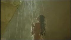 Phoebe cates scena nuda - paradiso (nuda vicino alla cascata)