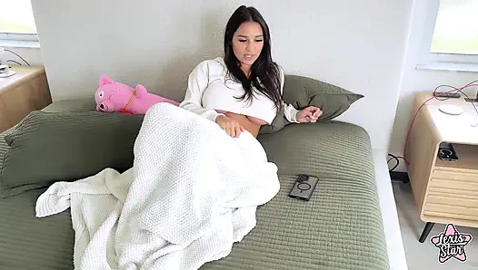 Я трахнул сводную сестру своей лучшей подруги - Lexis Star