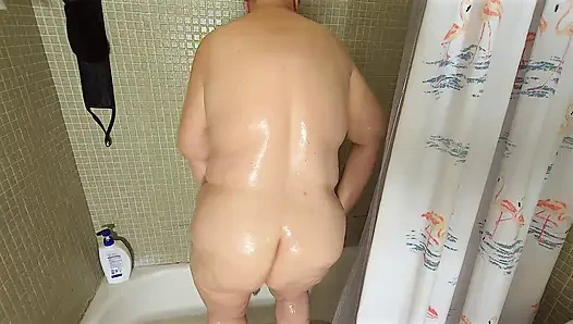 Cum and Watch Me Take My Shower, Showing Close Ups of My Phat Meaty Pussy and Thick Fat Ass