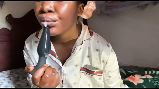 Early Morning Pyama Dildo Fuck