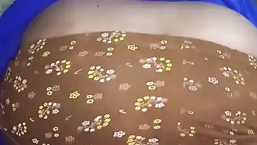 Секс с большими сиськами и задницей, сумасшедшее видео суетливой индийской девушки