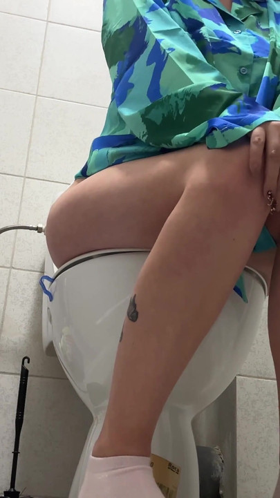 The Daily Toilet Season 3 Episode 11