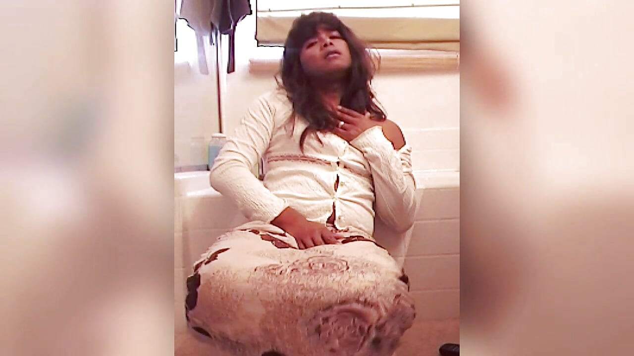 jhazmina apne dildo ke saath junoon