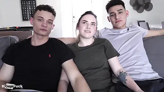 Andre willis pertama kali bottoming bi seks seksual!