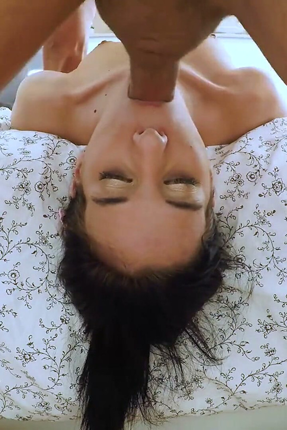 Nikki Fox Knows Her Way Around Huge Cocks
