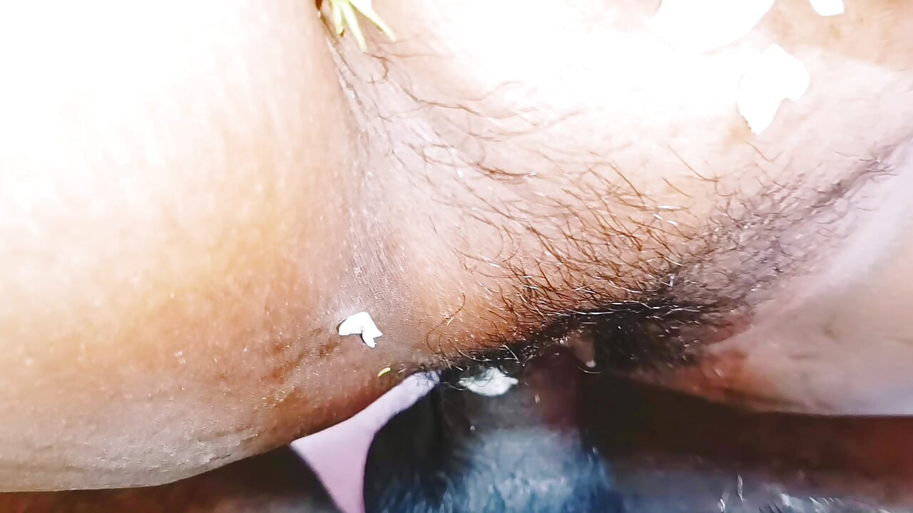 Indische sexy sari-tochter fickt schwiegervater Telugu Dirtytalk.