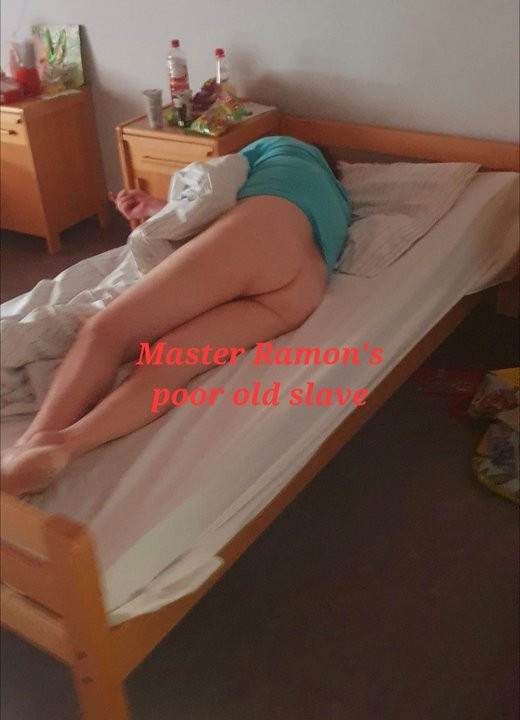 Maestro Ramón ensucia la cama de su viejo esclavo 3100%