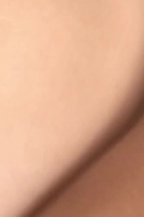 Escena de glamour de Japón - 2 hermosa chica japonesa en bragas follada con ellas en preñada