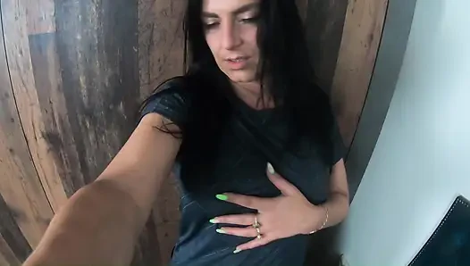 Geile MILF pOV necken. Dicke titten, schmutzige Gedanken und freches solospiel