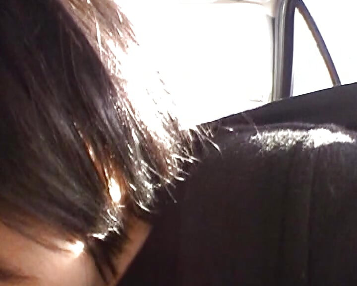 Napaljena francuska MILF jede spermu nakon vrućeg vaginalnog jebanja