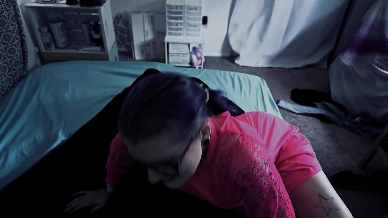 落ち着きのない夜とあなたの友人の妻