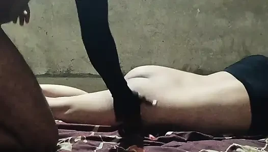 Meine freundin titten-muschi fickt seinen arsch, möpse