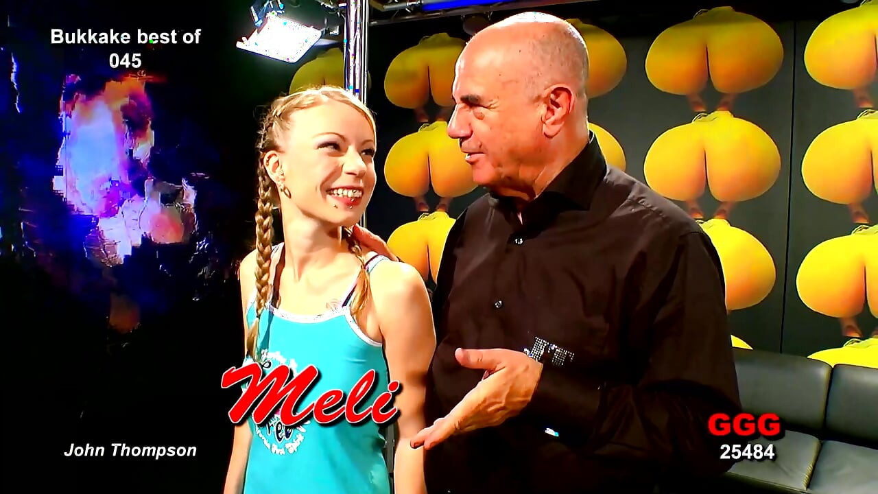 Ggg John Thompson - Geile Mädchen Bläst, Handjobs Und Fickt Tief Und Nass