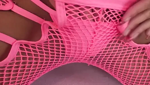 horny babe with wet pussy can be fucked in front of the cam